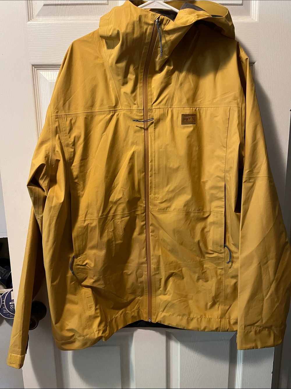 Patagonia men’s windbreaker
